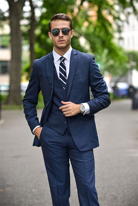 suits with navy suit colors